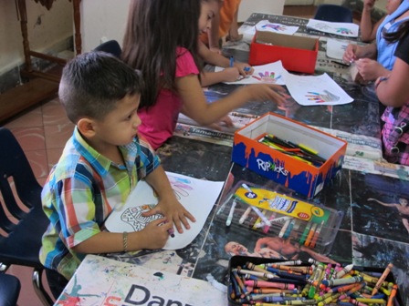 LOS NIÑOS SE PREPARAN PARA LA SEMANA DE FIN DE CURSOS